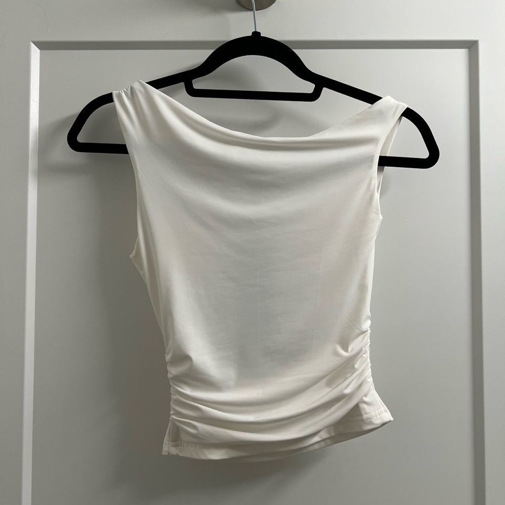 White Fox Boutique White One-Shoulder Crop Top - Picture 2 of 4